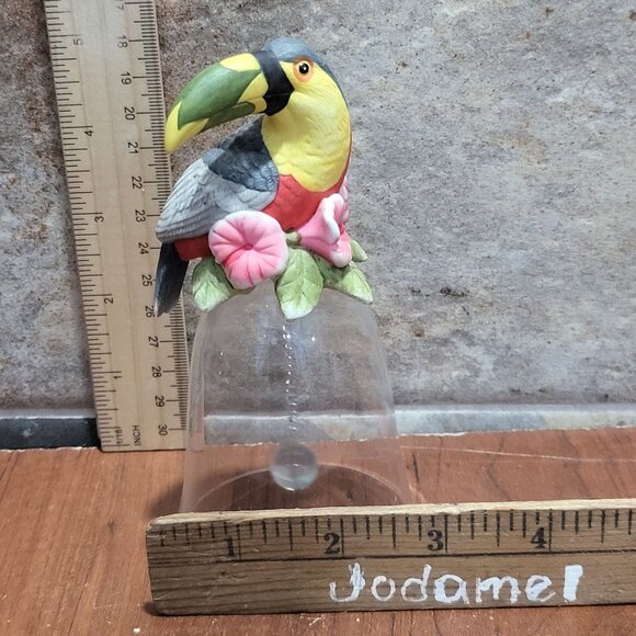 Toucan Bird Figurine on a Glass Bell  Silver Tone Chain Glass Ball - Picture 9 of 9